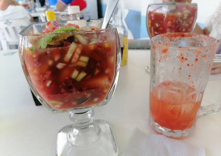 Barba roja (mariscos, cheves y pistos)