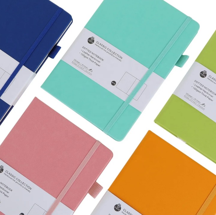 Agenda de colores brillantes